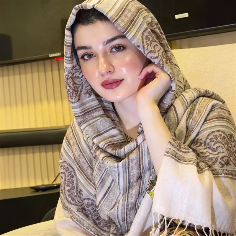 Vintage Paisley Print Hijab Fa - Vintage Fashion Prints 评论和价格