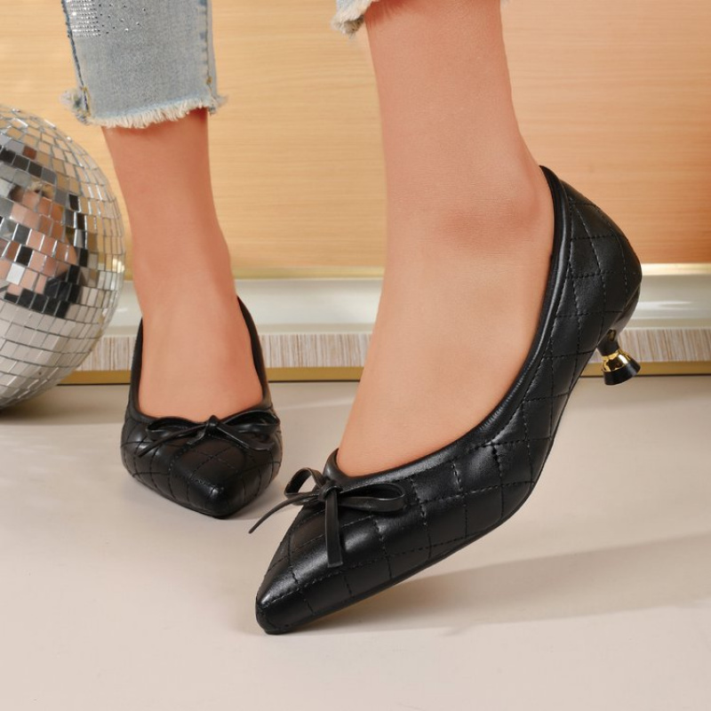 Vintage Women's Pointed Toe Bo - Vintage Fashion Designers 评论和价格