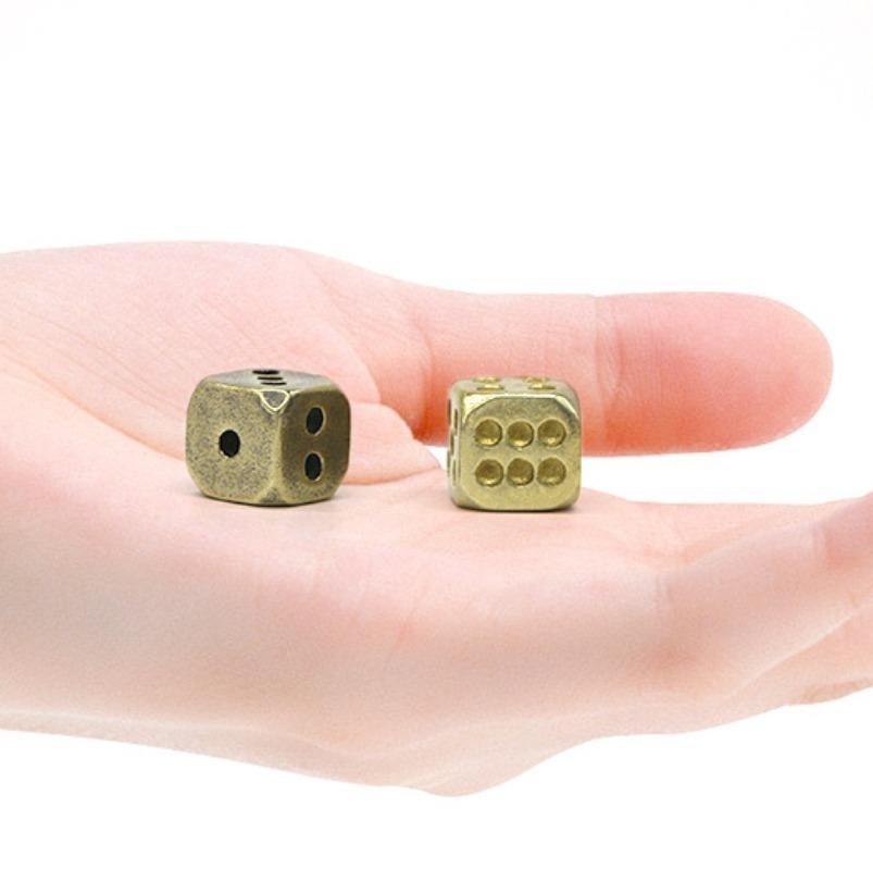 Vintage Brass Dice Home Crafts - Vintage Fashion Toys 评论和价格